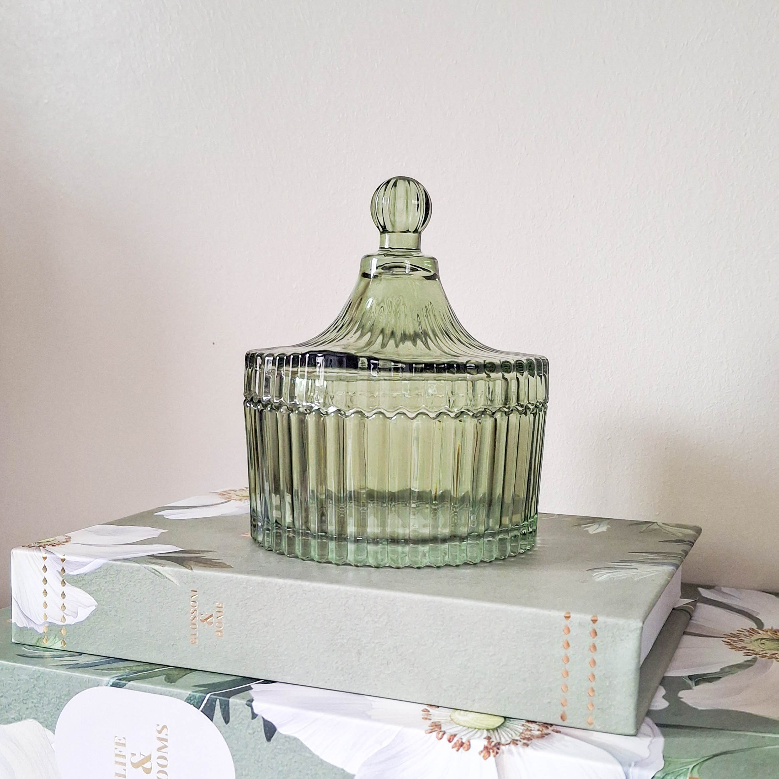 Vintage Green Glass Trinket Pot