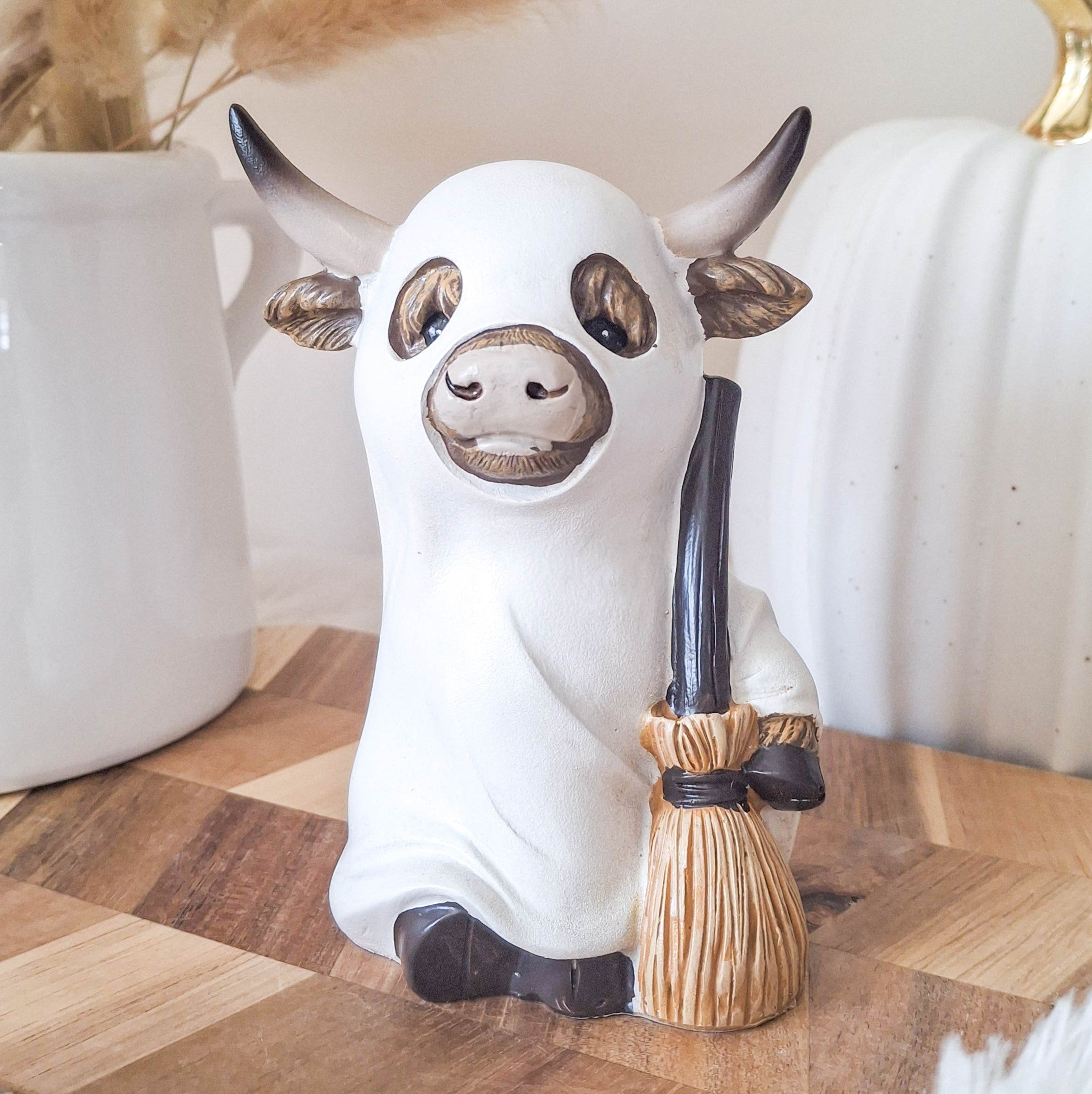 Halloween Fancy Dress Highland Cow Ornament