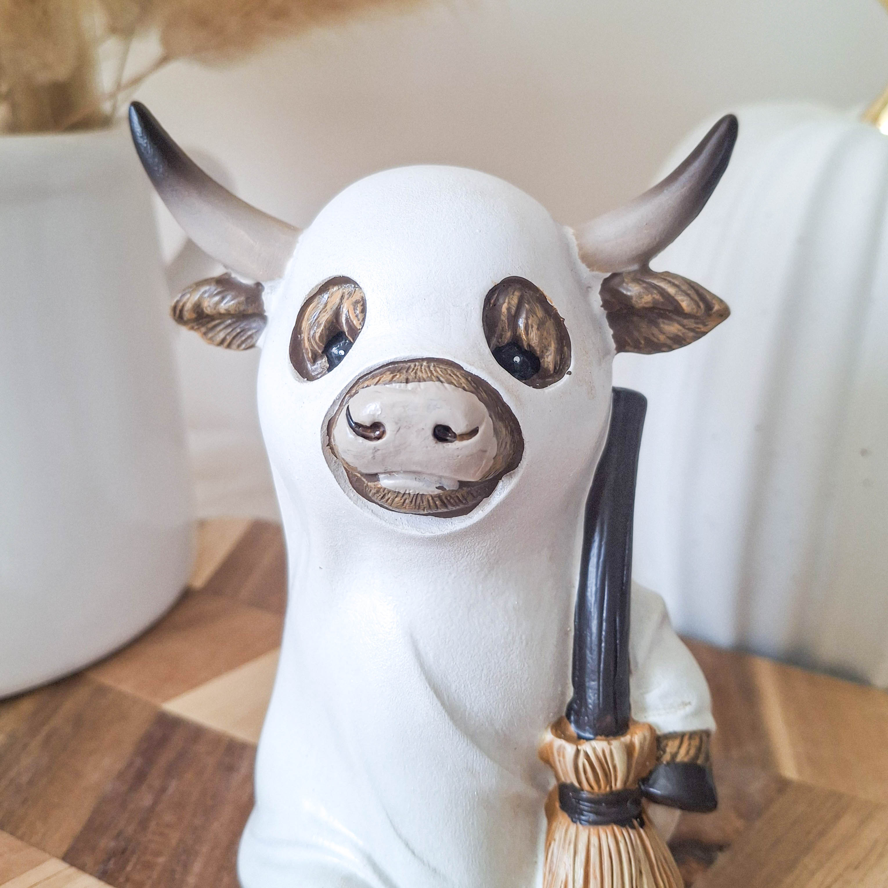 Halloween Fancy Dress Highland Cow Ornament