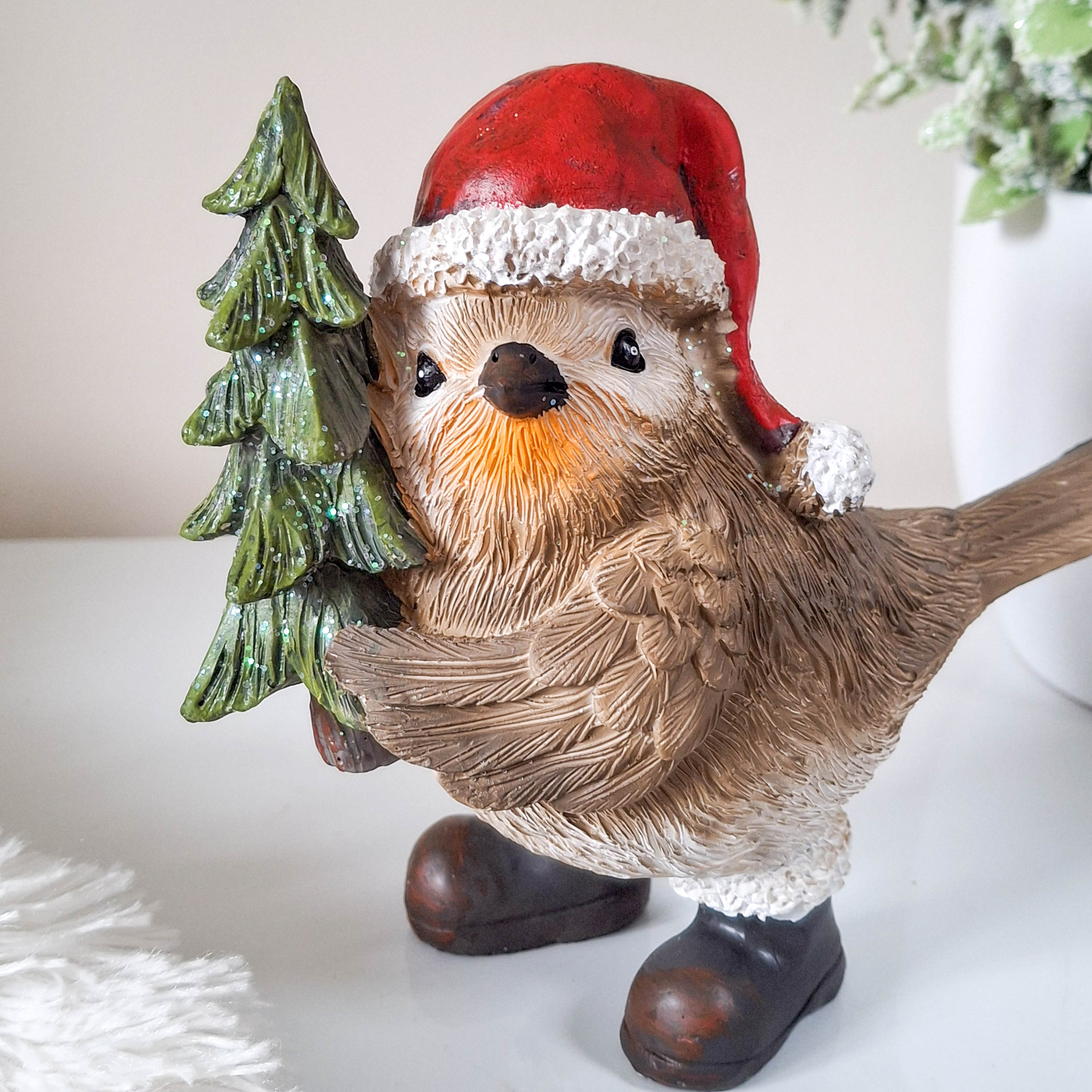Christmas Robin Holding Tree