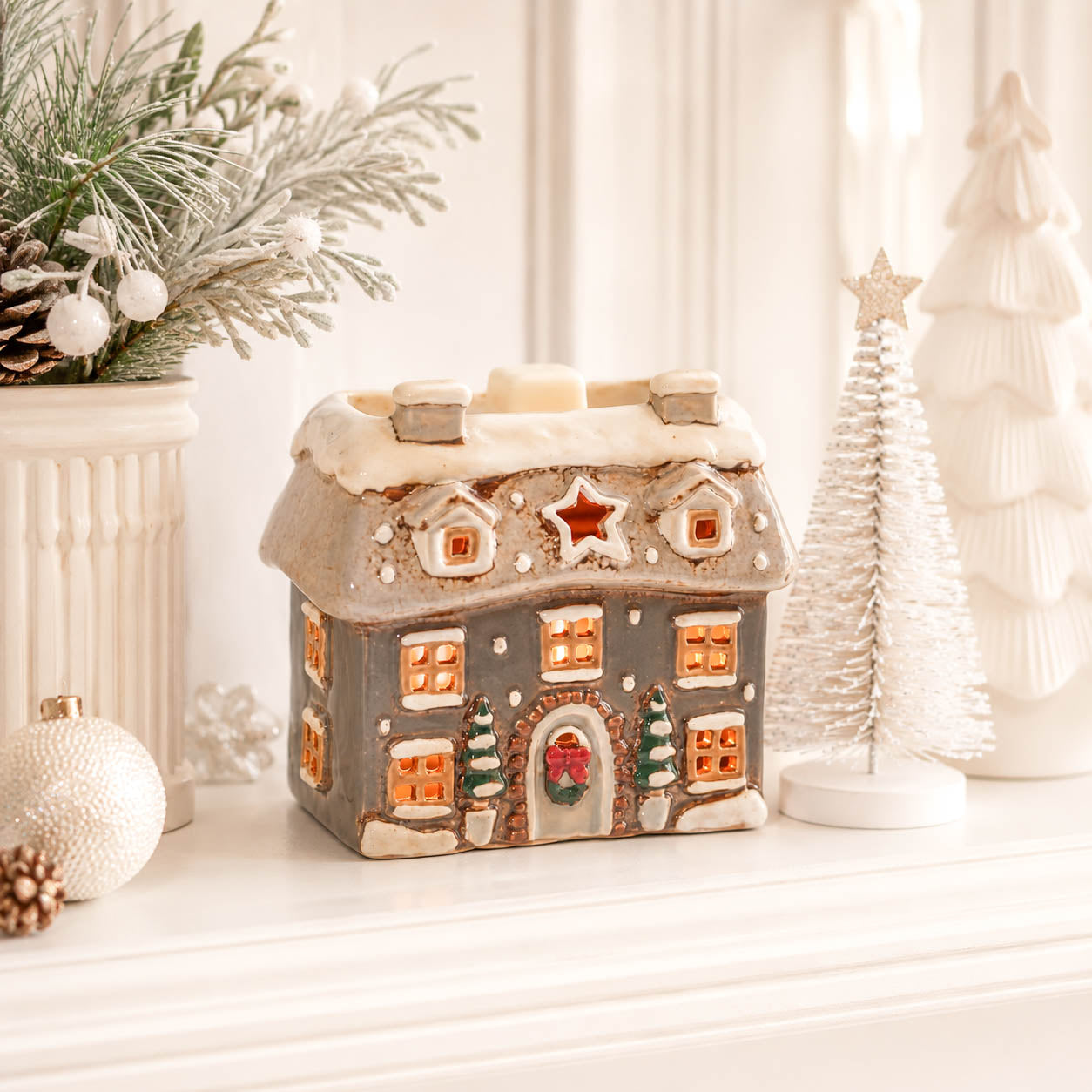 Grey Christmas Cottage Wax Warmer