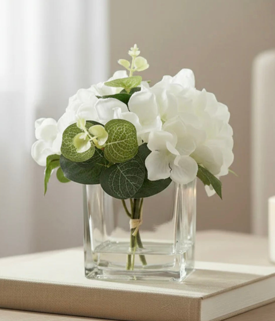 Artificial Flowers & Plants