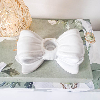Natural Single Bow Taper Candle Holder