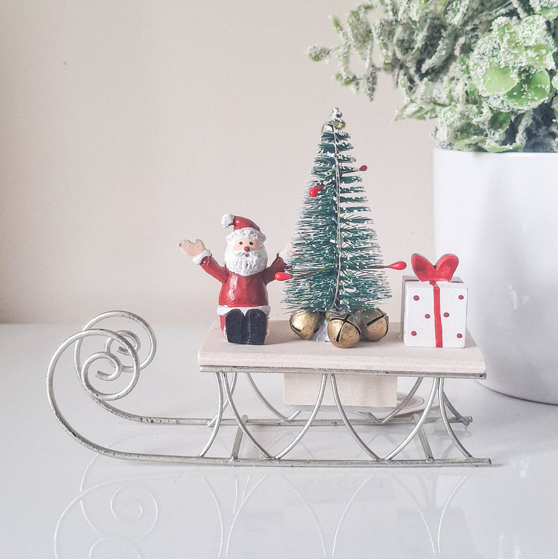 Santa Light Up Sledge