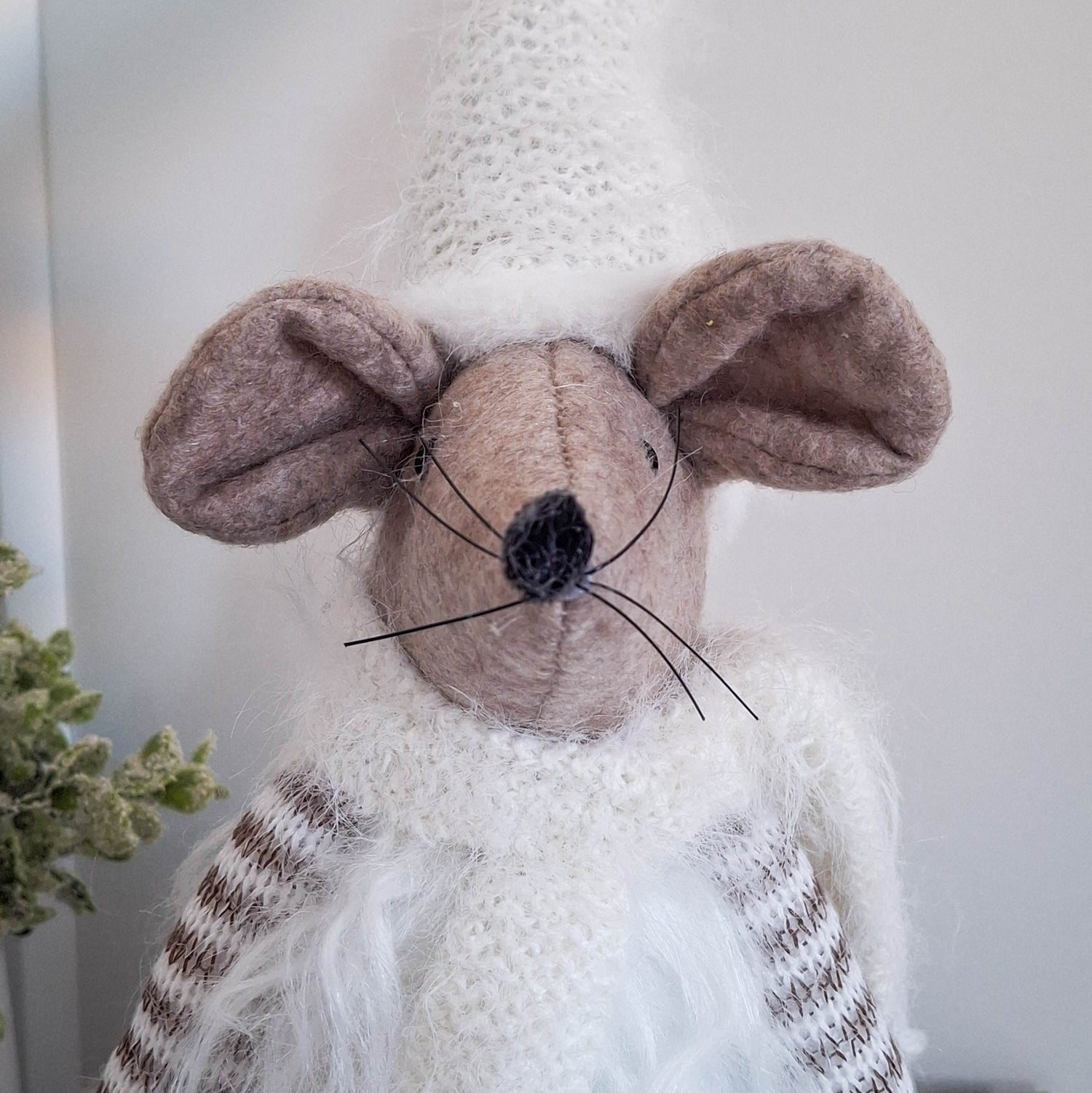 Sitting Winter Mouse