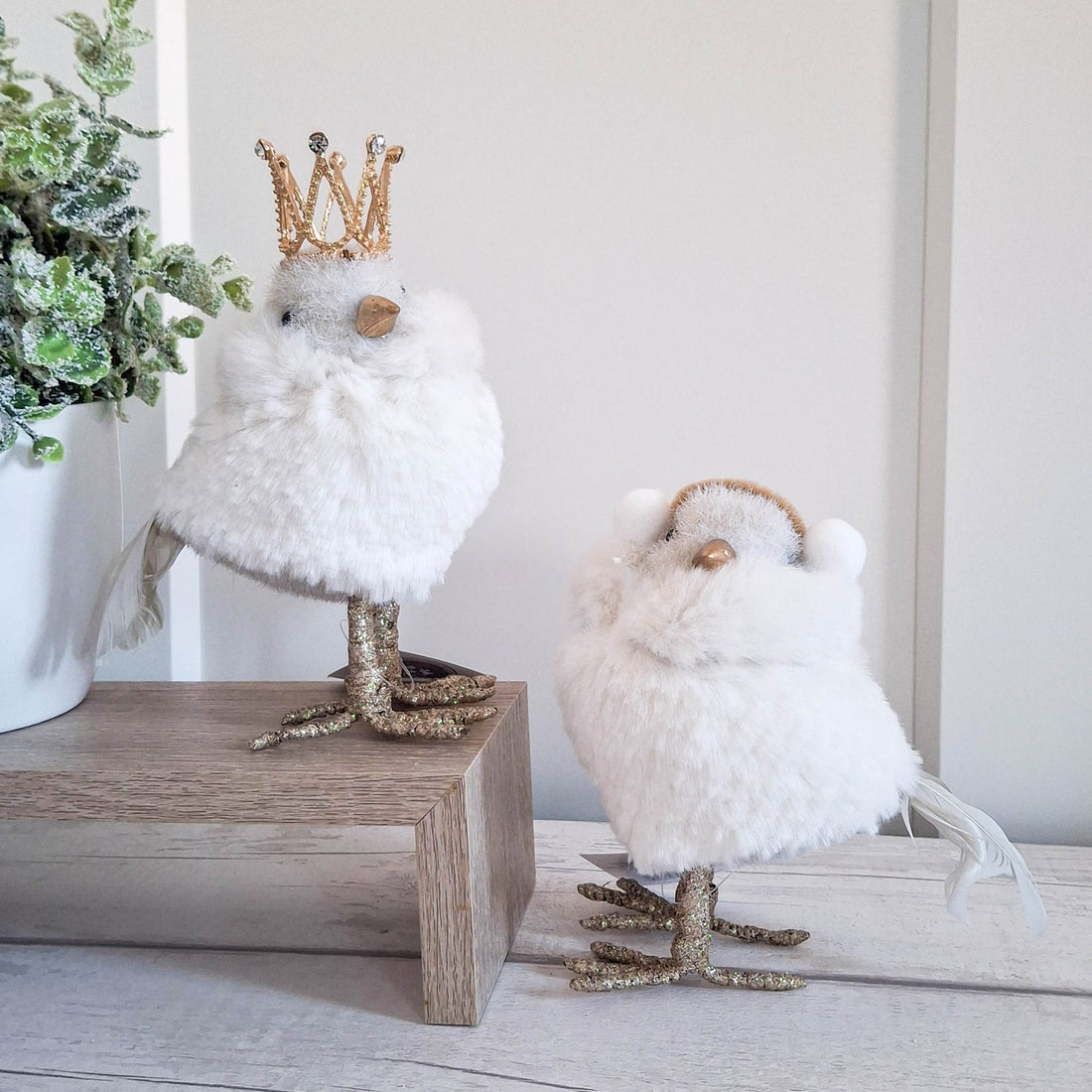 Cream &amp; Gold Standing Bird