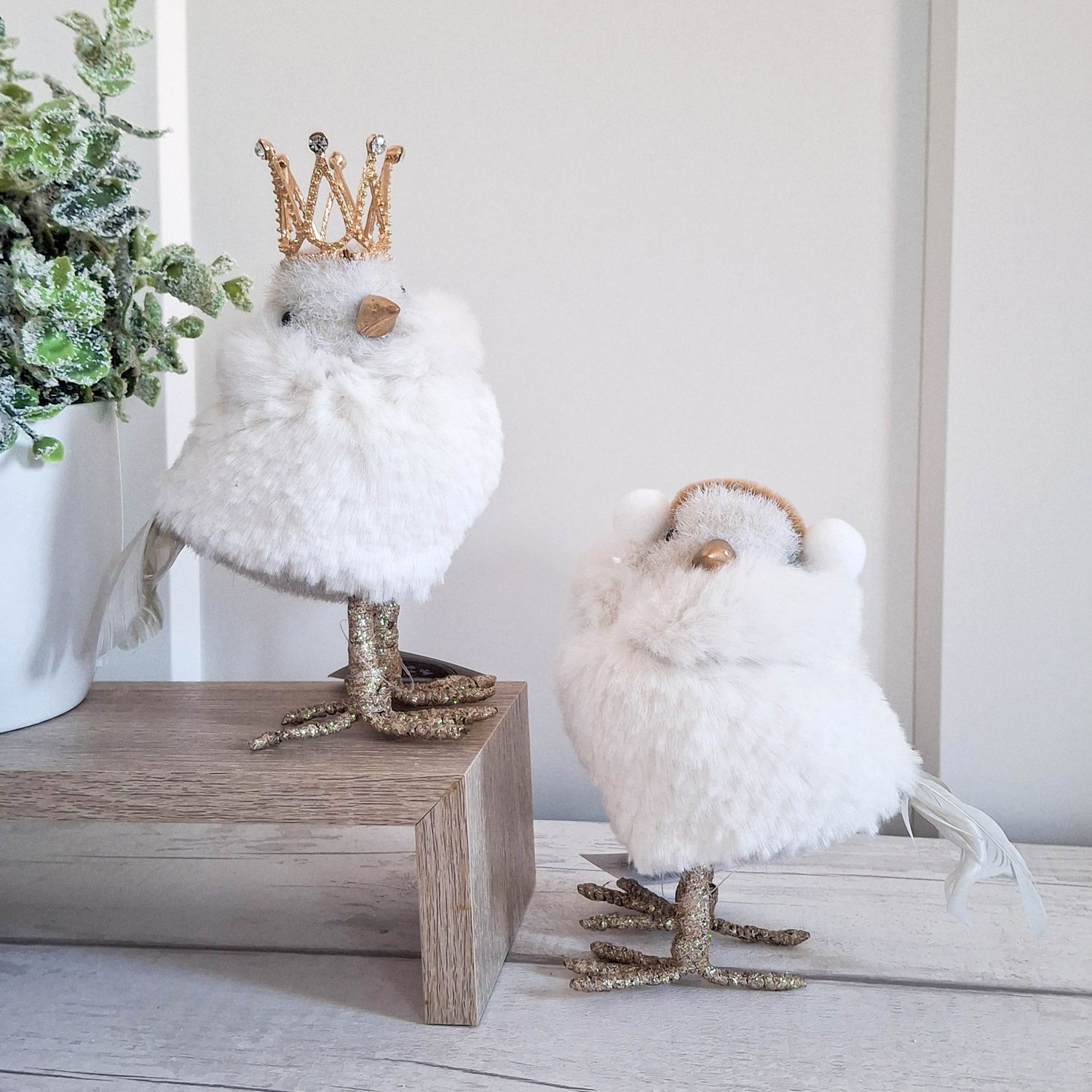 Cream &amp; Gold Standing Bird