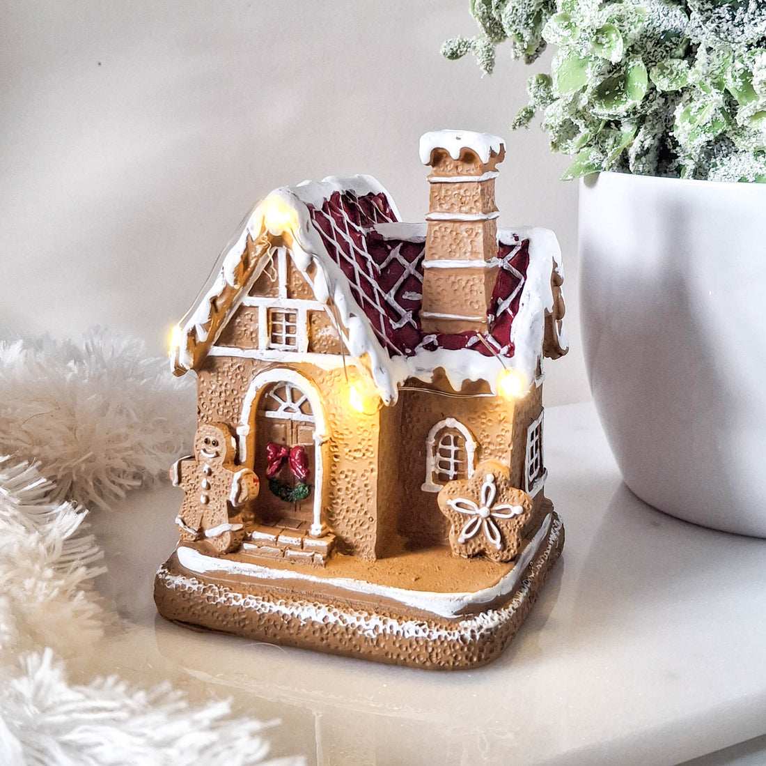 BACK OCT Christmas LED Gingerbread House