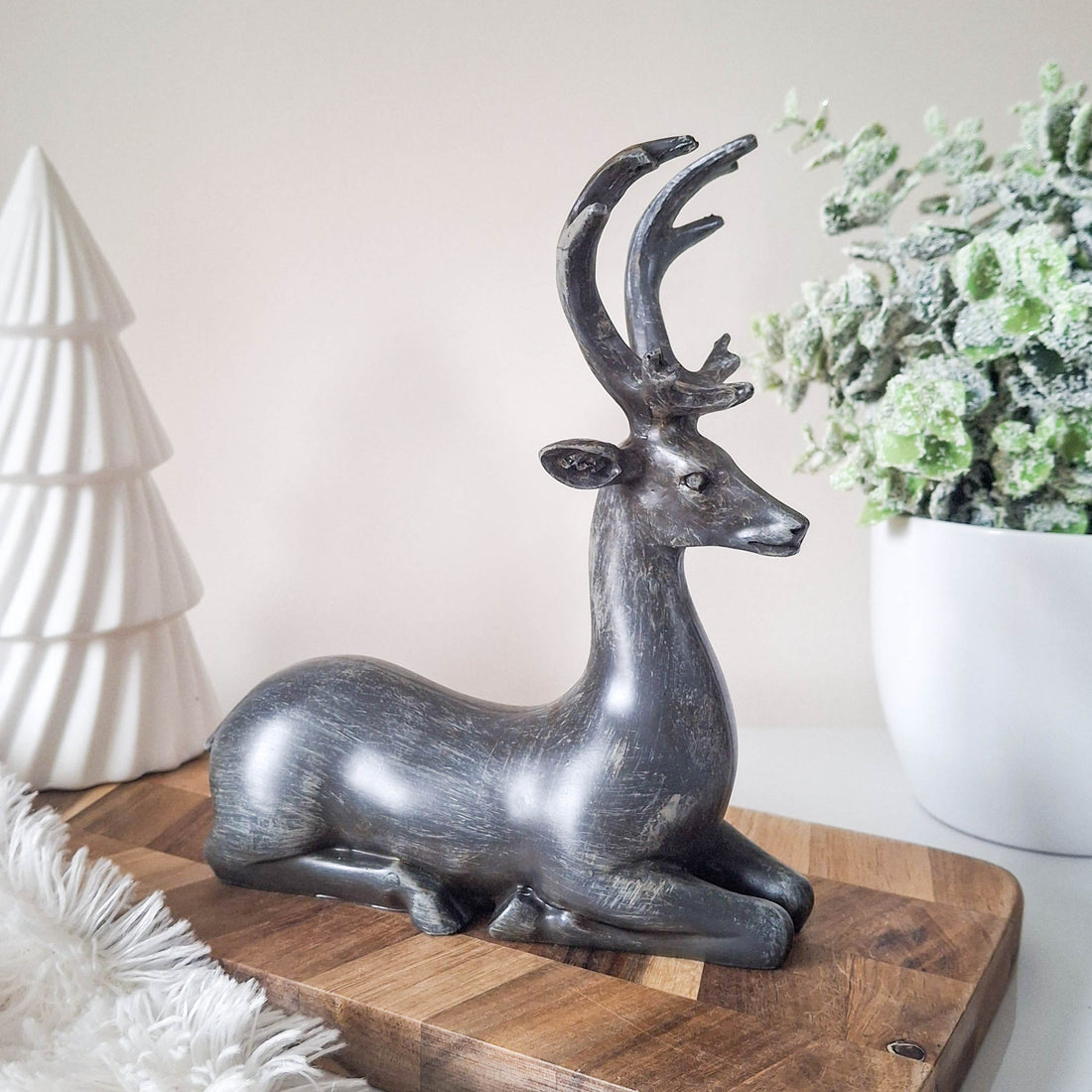 Lying Down Deer Ornament