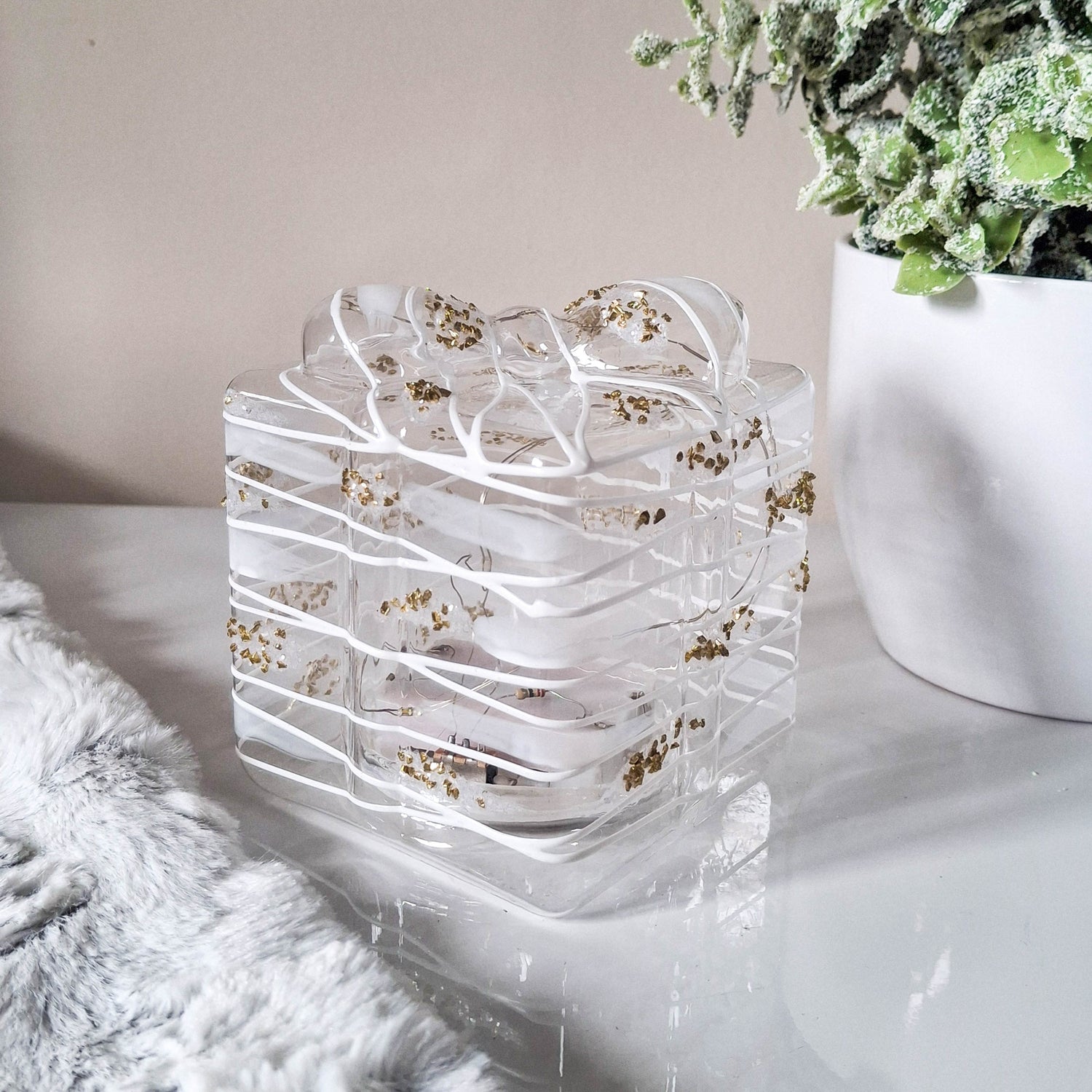 Glass LED Gift Box Ornament