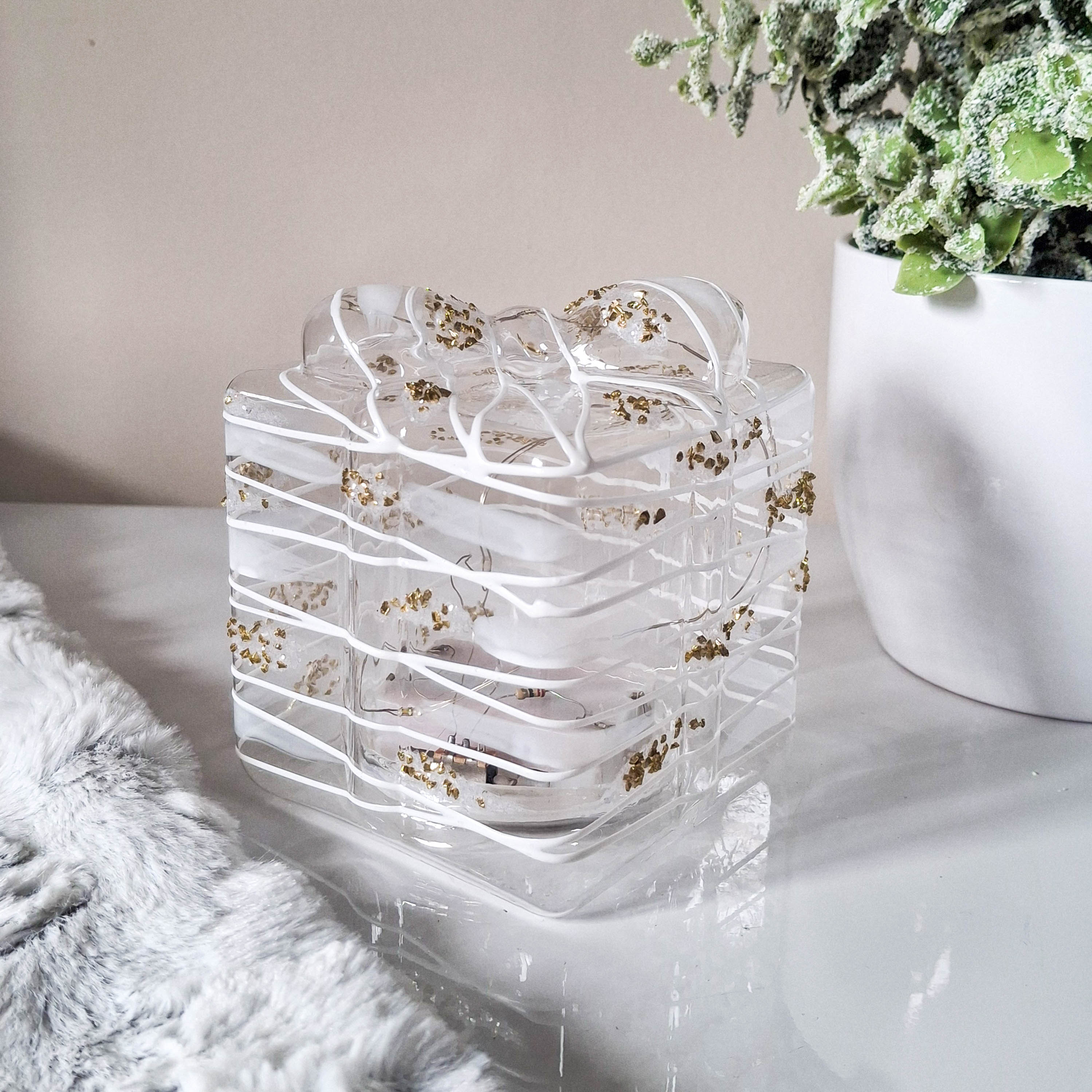 Glass LED Gift Box Ornament