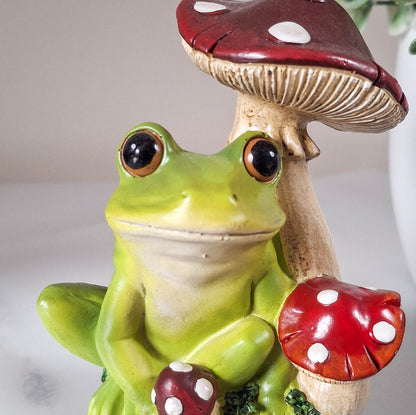 Frog with Mushroom Ornament
