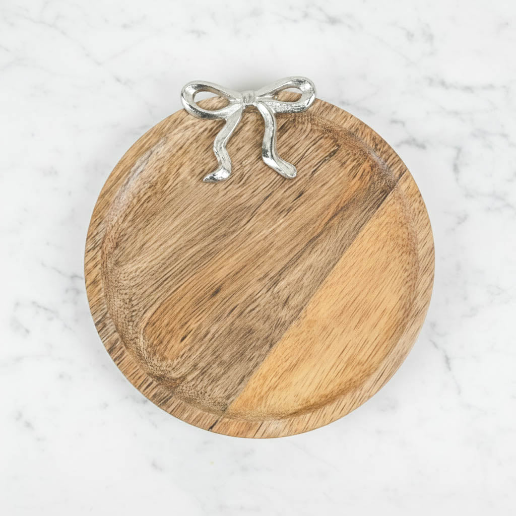 Round Wooden Styling Serving Board with Silver Bow 21cm