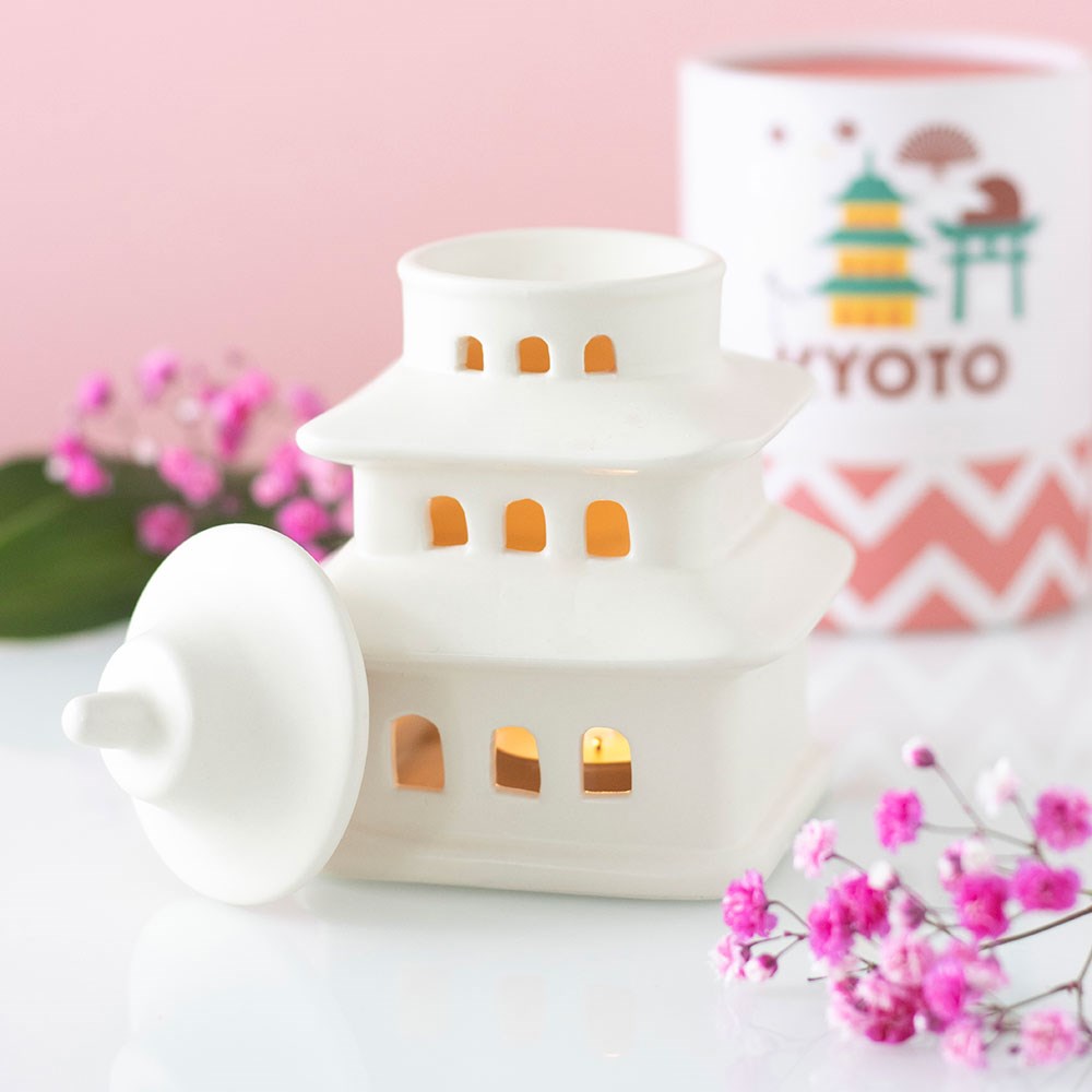 Pagoda Shaped Oil Burner &amp; Wax Warmer