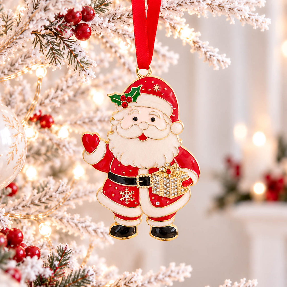 Christmas Treasures Santa Tree Hanger