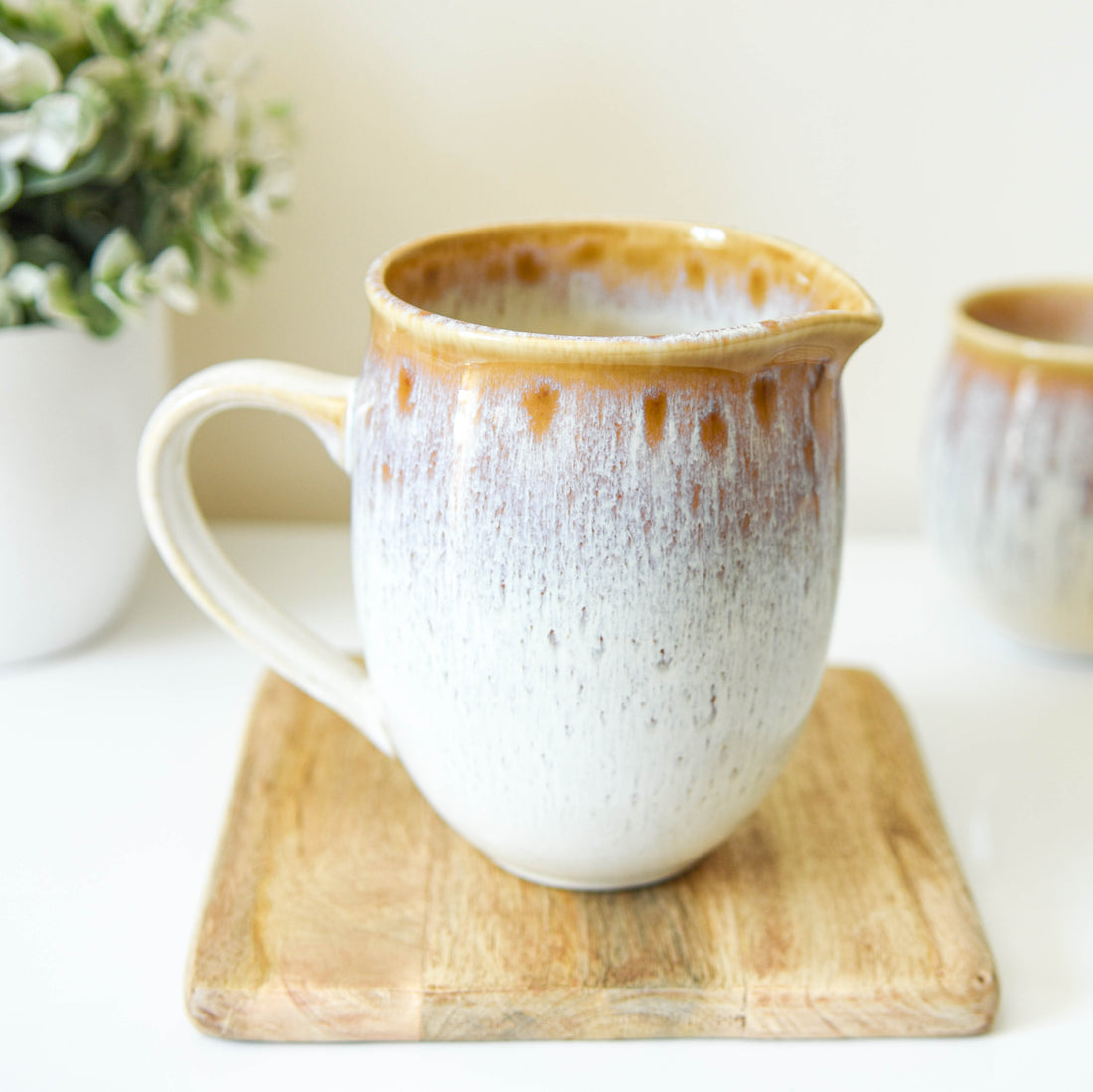 Gold &amp; White Reactive Glaze Jug