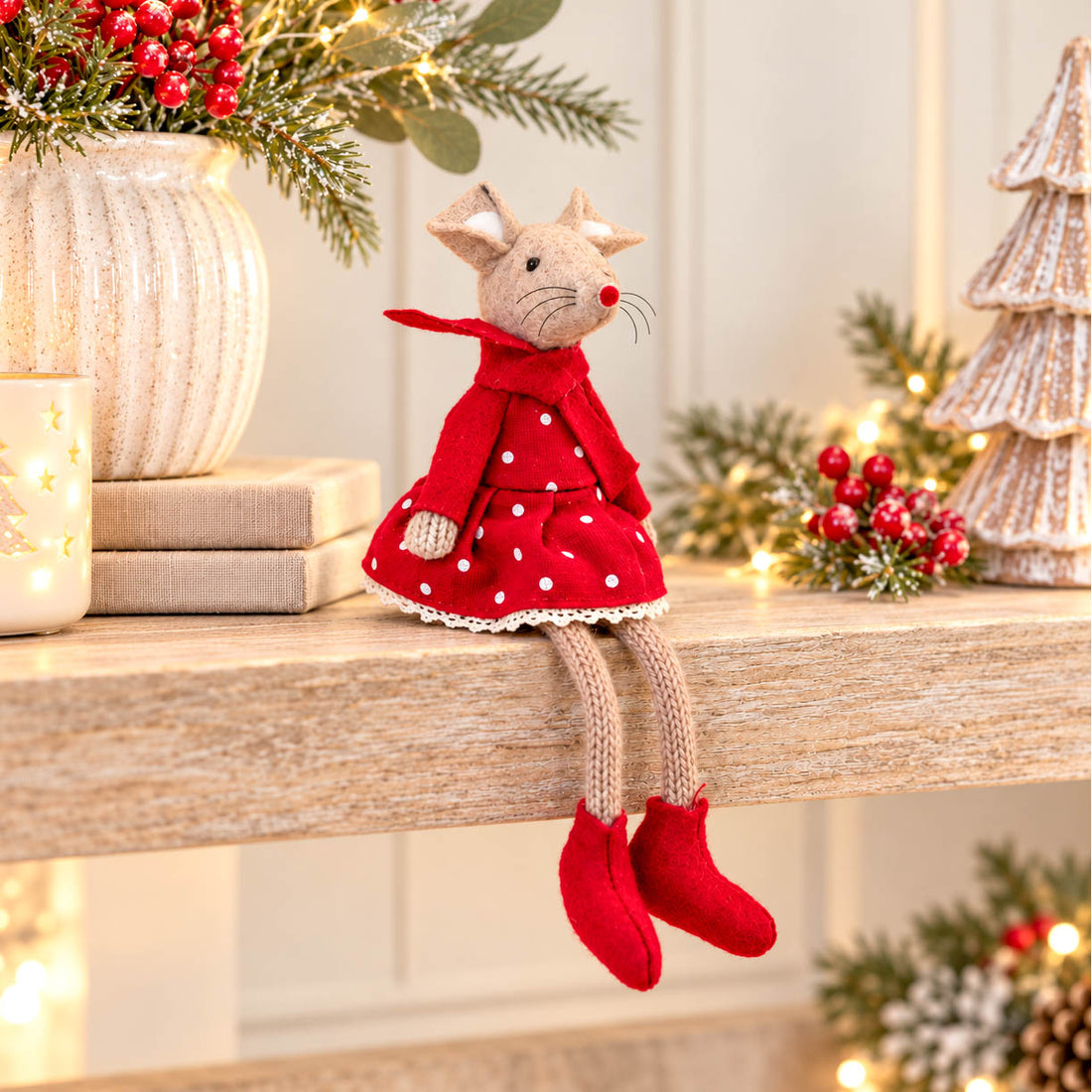 Red Polka Dot Dress Sitting Mouse