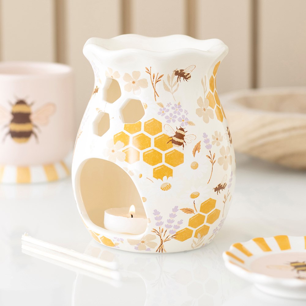 Honey Bee Print Fluted Oil Burner &amp; Wax Warmer