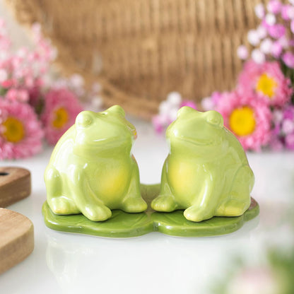 Frog Salt &amp; Pepper Shaker Set